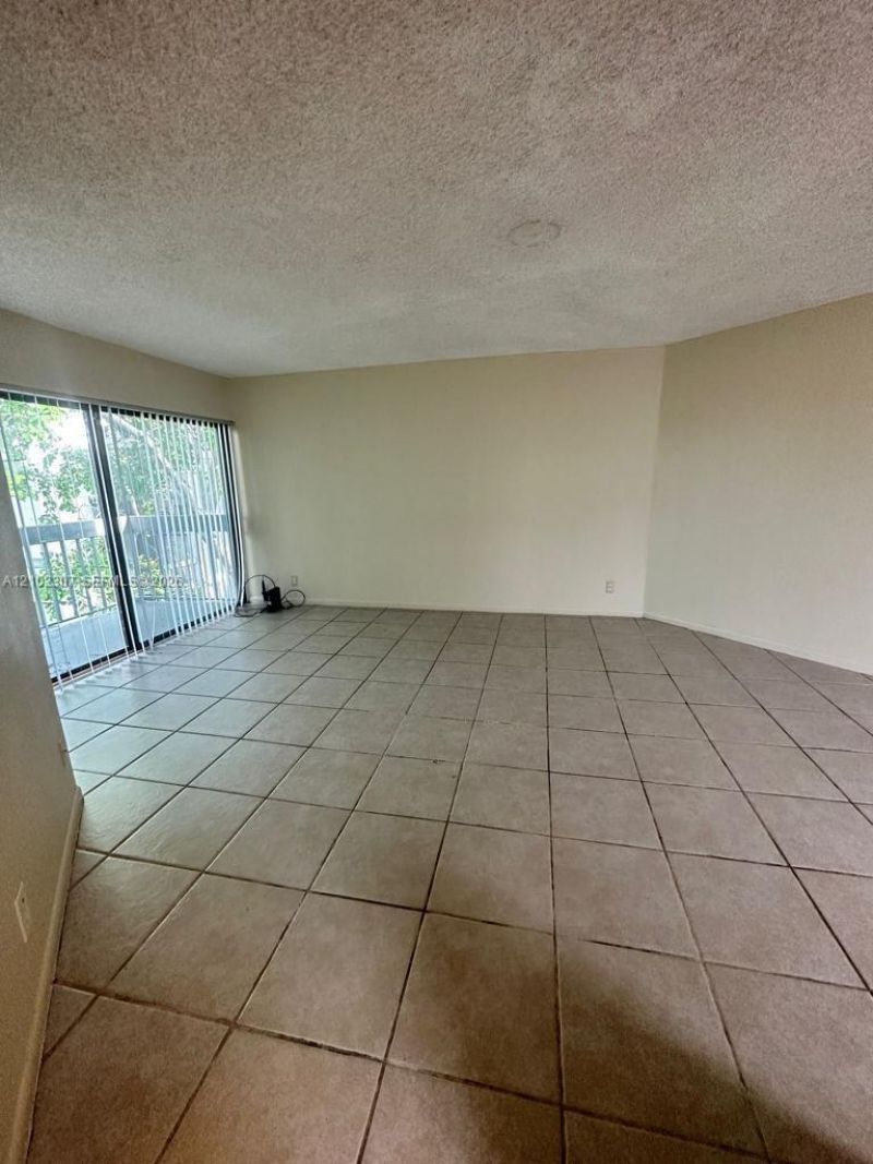 1850 N Congress Ave , Unit 409, West Palm Beach, FL 33401 Photo