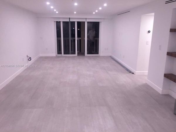9801 Collins Ave , Unit 12Q, Bal Harbour, FL 33154