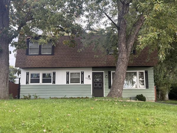 1119 Villa Vista Drive , Round Lake Beach, IL 60073