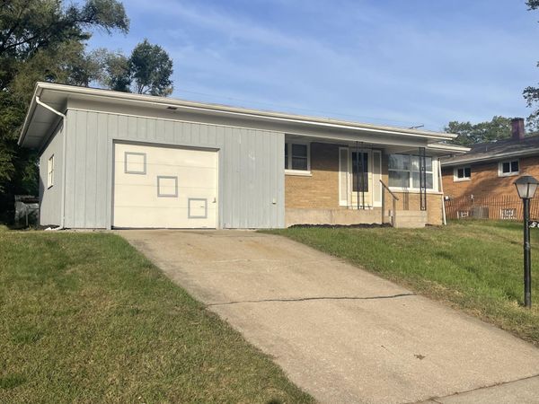 560 N Tippecanoe Place , Gary, IN 46403