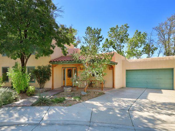 2109 Ryan Place NW, Albuquerque, NM 87107