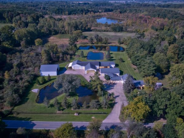 3780 Hawkins Road, Jackson, MI 49201