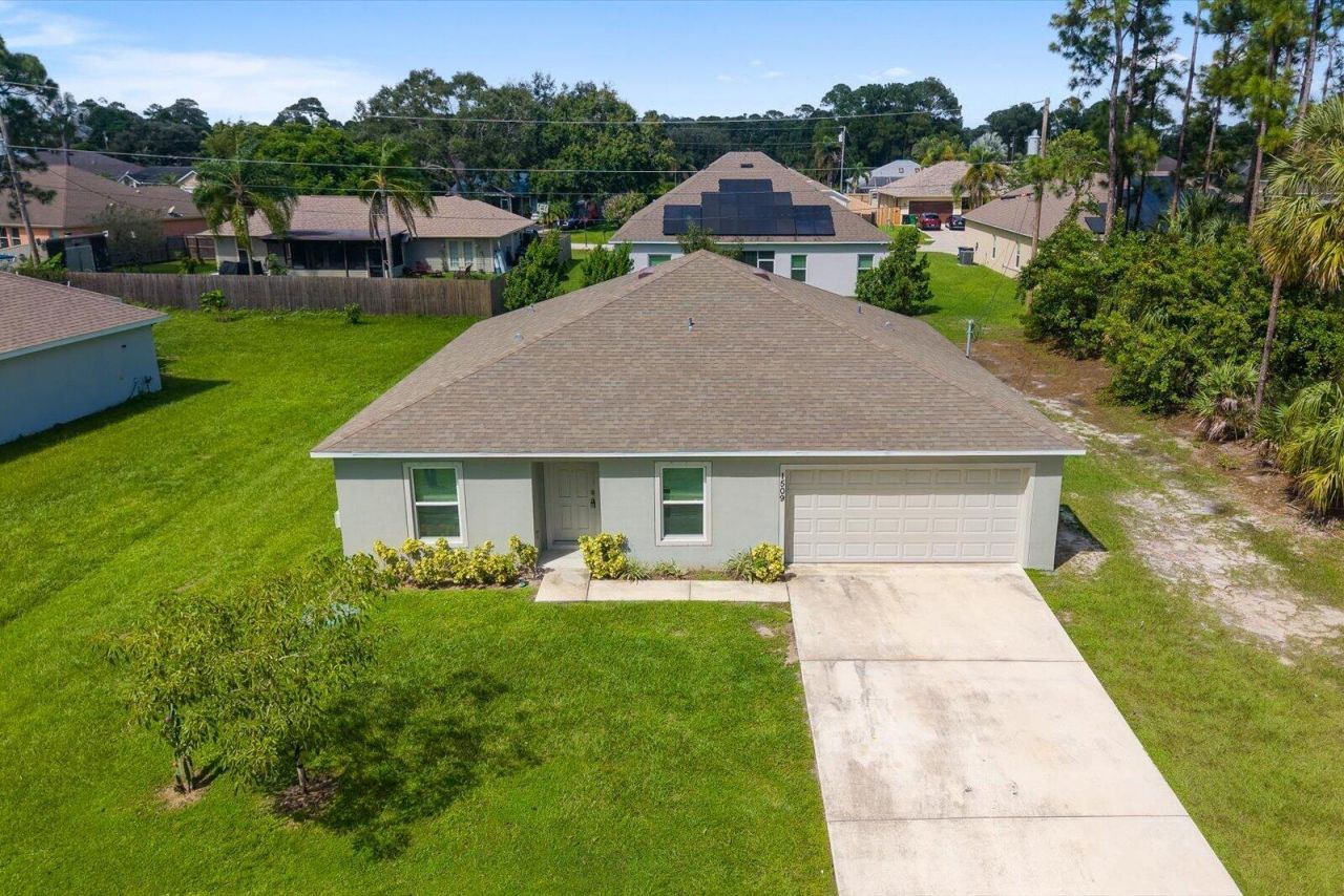 1509 SW Bermel Avenue, Port Saint Lucie, FL 34953 Photo
