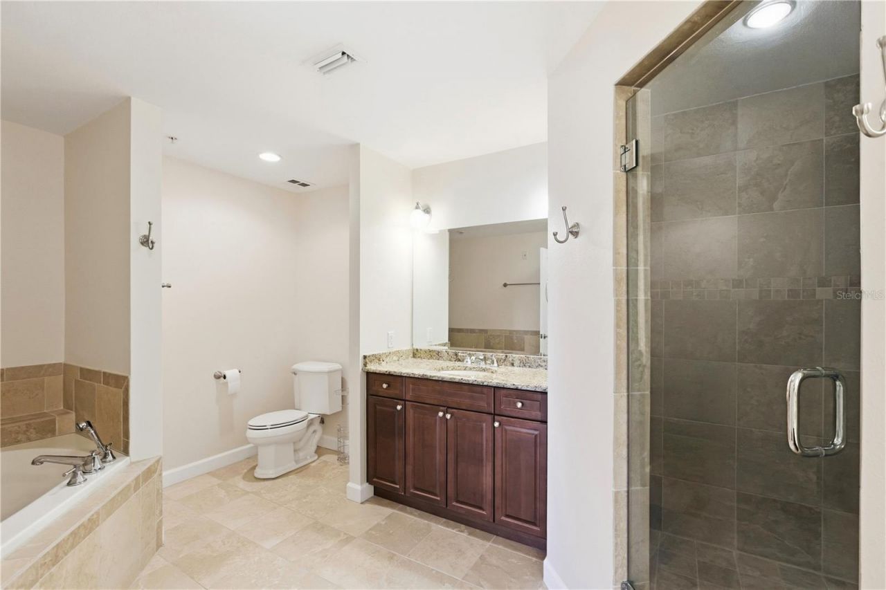 2305 Edgewater Drive , Unit 1211, Orlando, FL 32804 Photo