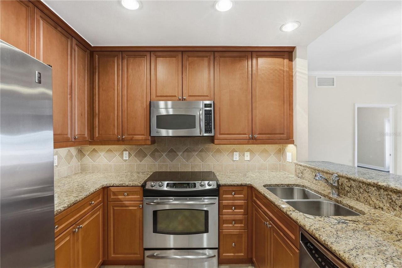2305 Edgewater Drive , Unit 1211, Orlando, FL 32804 Photo