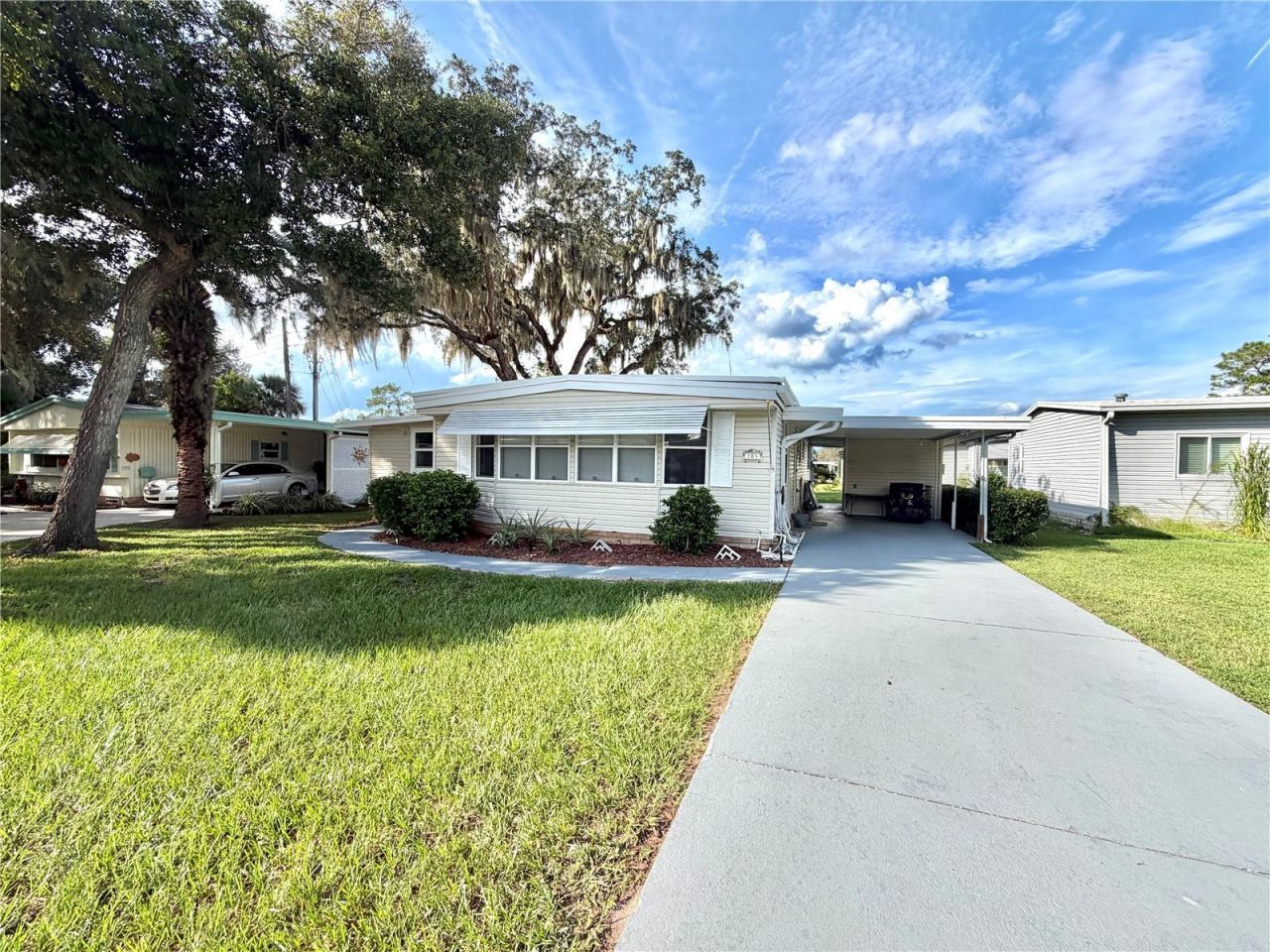 103 Tamarisk Way , Leesburg, FL 34748 Photo