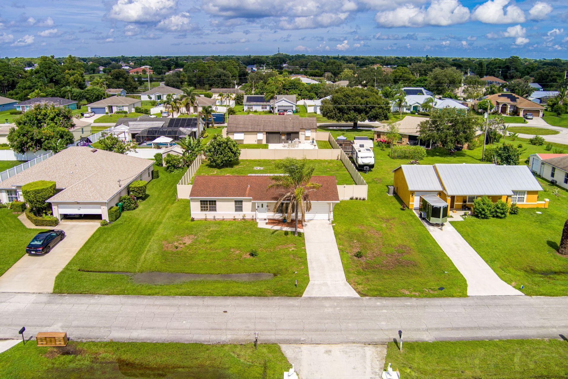 621 SW Stillman Avenue, Port Saint Lucie, FL 34953 Photo