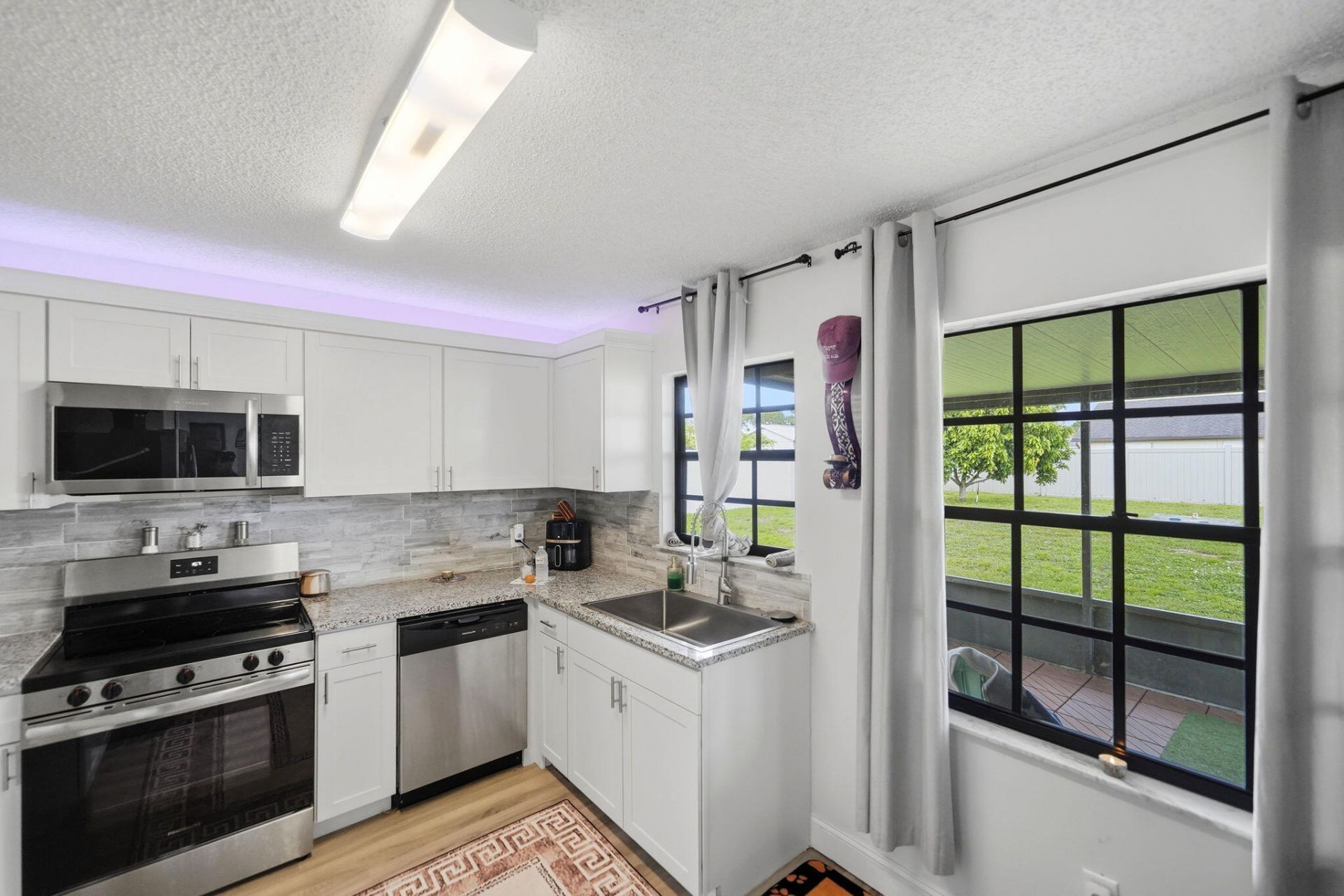 621 SW Stillman Avenue, Port Saint Lucie, FL 34953 Photo