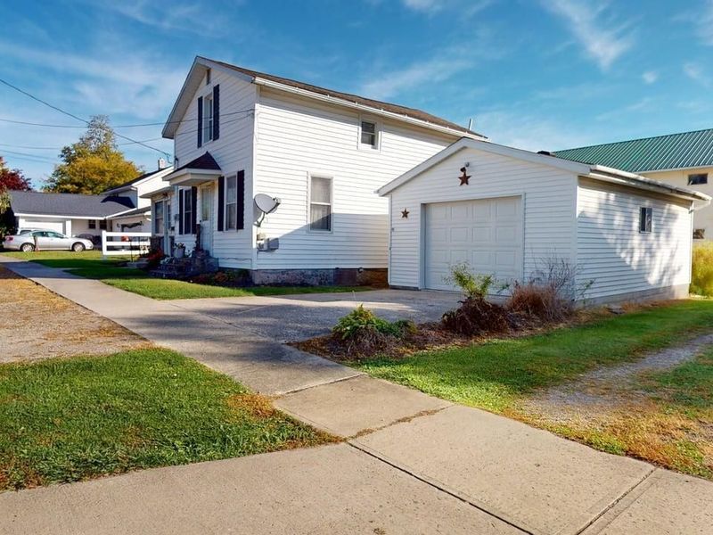 14 Jackson Street, Monroeville, OH 44847 Photo 2