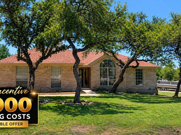 21105 Newport CV , Lago Vista, TX 78645