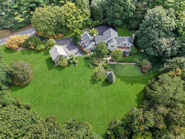 18 Ivy Hill Road, Chappaqua, NY 10514