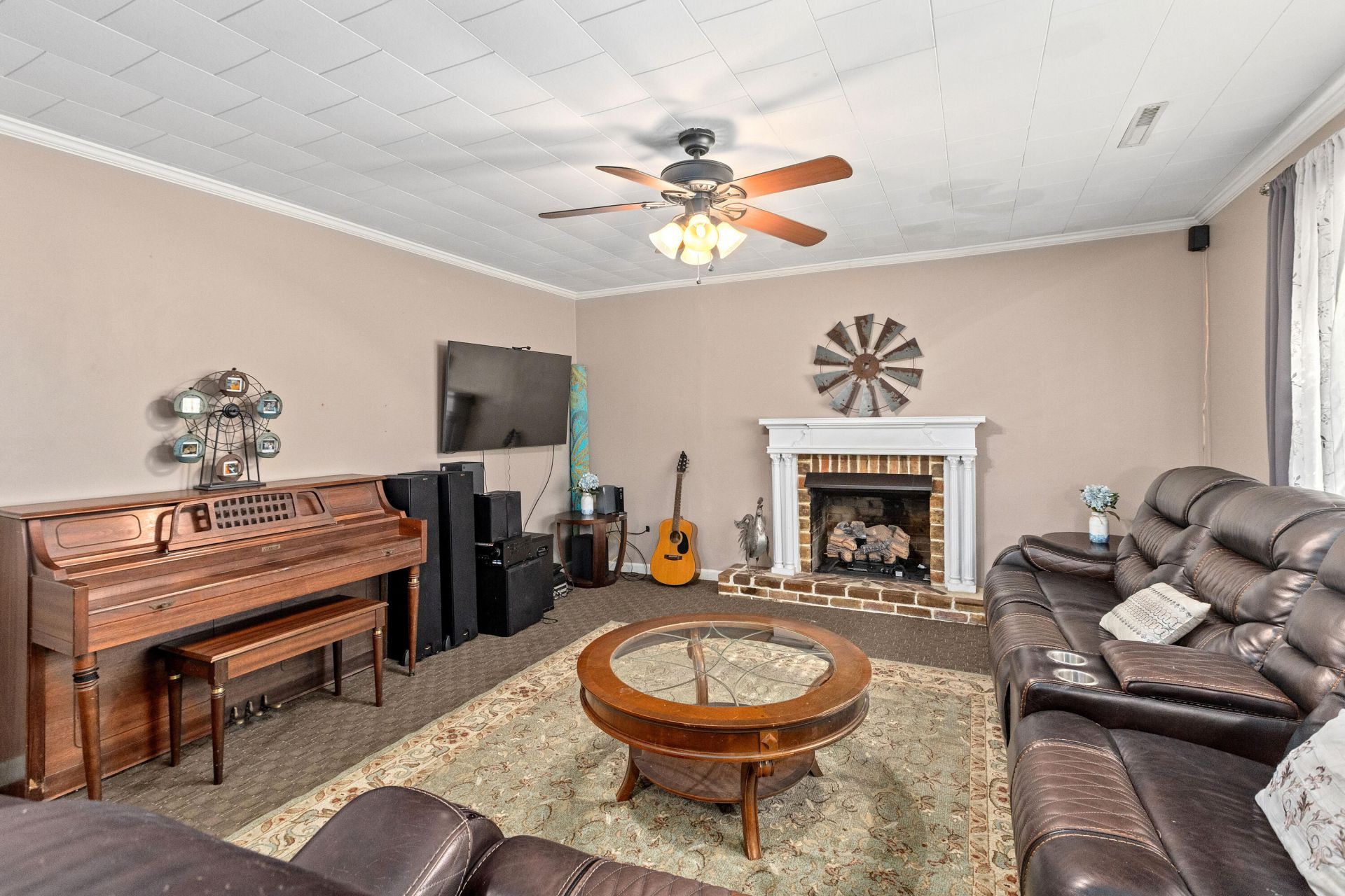 161 Kate Street Photo 10