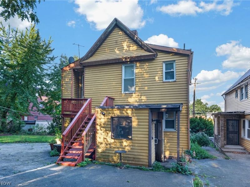 2117 Fairview Avenue, Cleveland, OH 44106 Photo 7