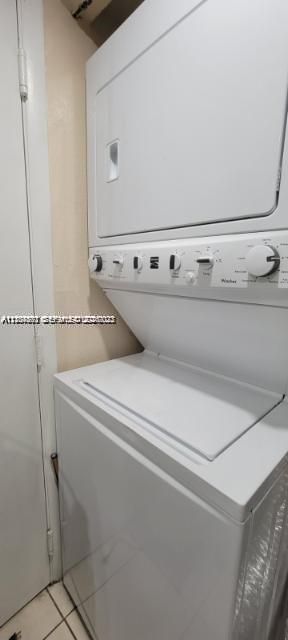 17901 NW 68th Ave, Unit R102, Hialeah, FL 33015 Photo