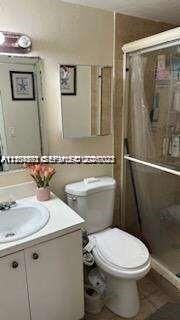 17901 NW 68th Ave, Unit R102, Hialeah, FL 33015 Photo
