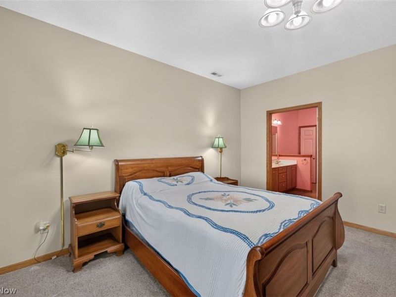 2046 University Commons Drive SE, Massillon, OH 44646 Photo 16