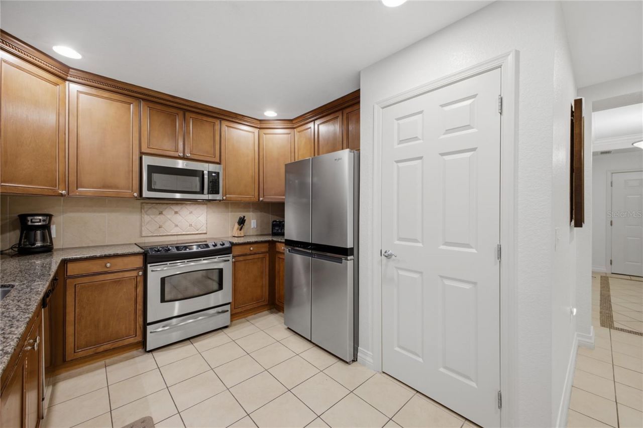 7660 Whisper Way , Unit 402, Reunion, FL 34747 Photo