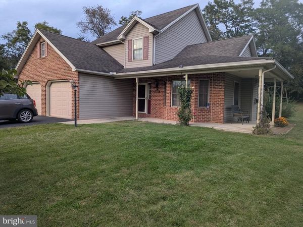 180 N BLACKBERRY LANE, FAYETTEVILLE, PA 17222