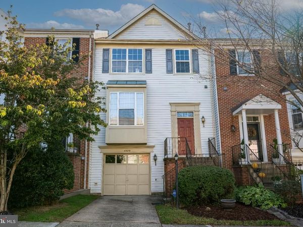 47679 COMER SQUARE, STERLING, VA 20165