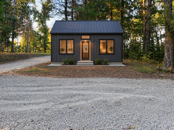 41 Diane Circle, Crossville, TN 38572