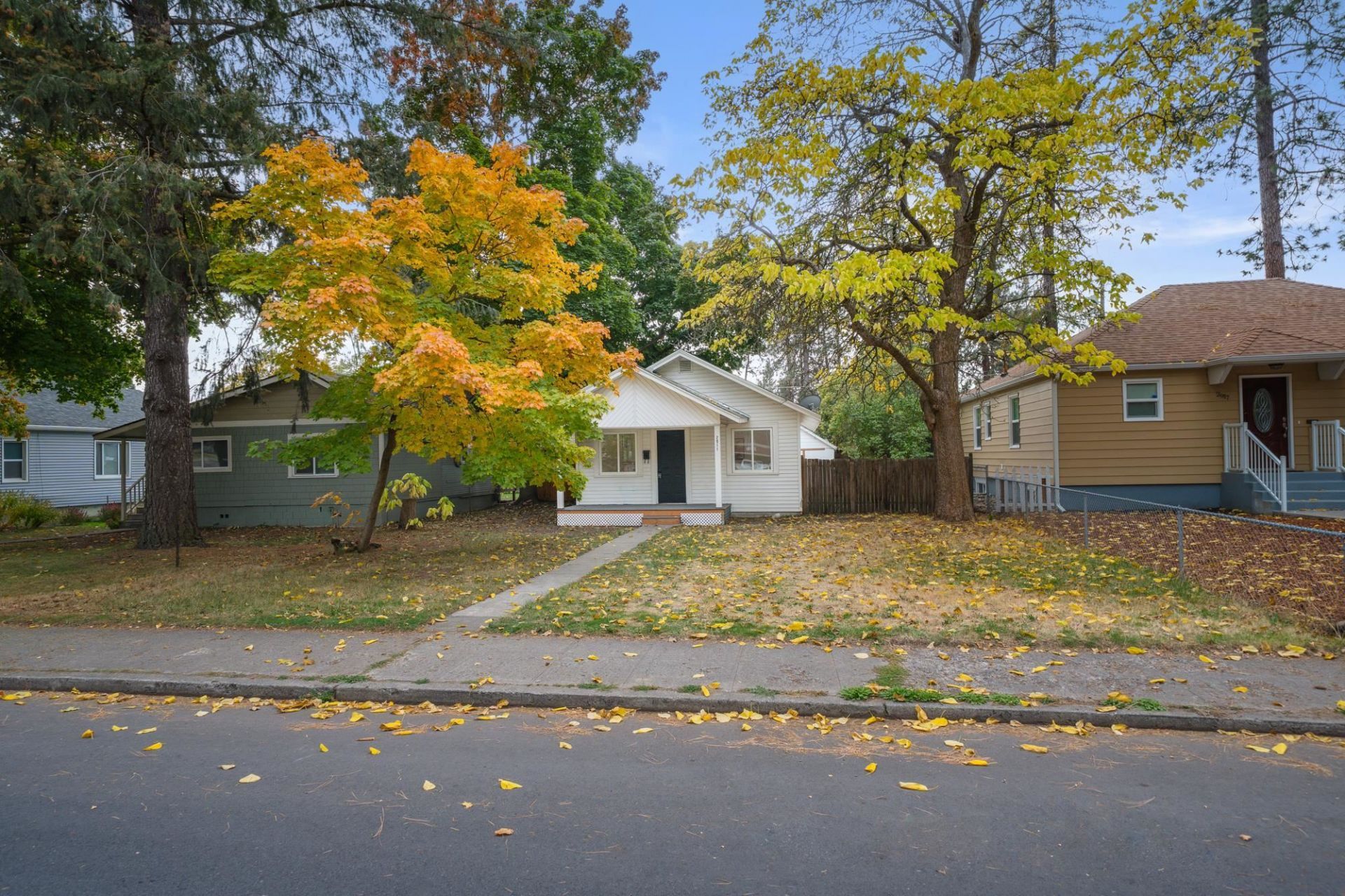 2911 W Garland Ave, Spokane, WA 99205 Main Photo