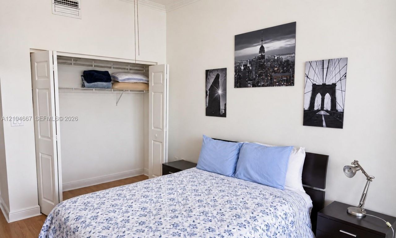 5601 Collins Ave , Unit M1, Miami Beach, FL 33140 Photo