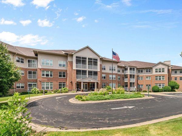 935 Ferndale Street N, Unit 117, Maplewood, MN 55119
