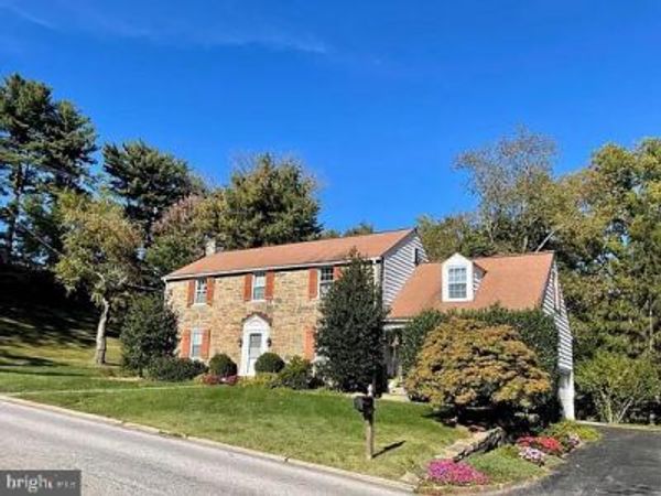 230 SINKLER DRIVE , WAYNE, PA 19087