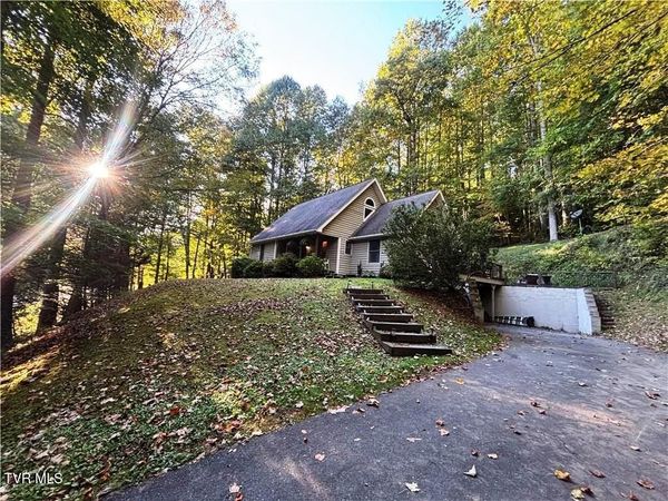 447 North Highway 67, Trade, TN 37691