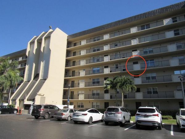 3300 W Rolling Hills Circle, Unit Apt 408, Davie, FL 33328