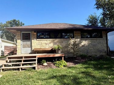 3338 N 60Th Street, Lincoln, NE 68507