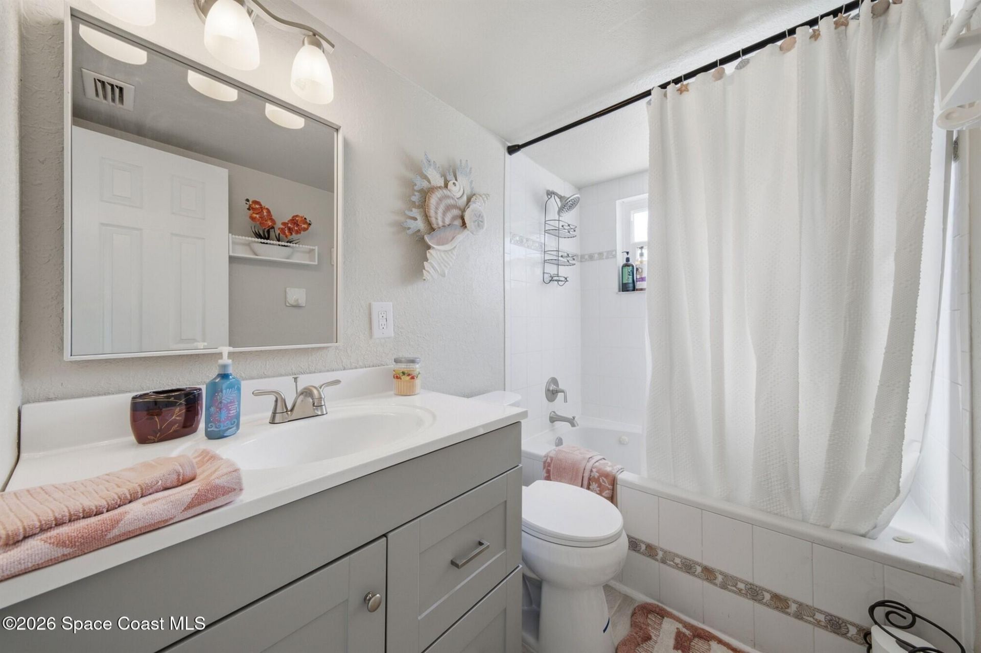 230 Columbia Drive, Unit 104, Cape Canaveral, FL 32920 Photo