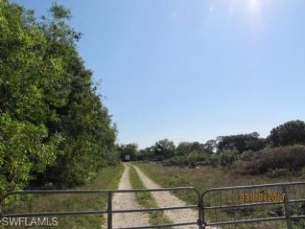 11125 Ranchette RD , FORT MYERS, FL 33966