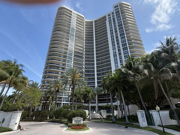 3200 N OCEAN Boulevard, Unit 2506, Fort Lauderdale, FL 33308