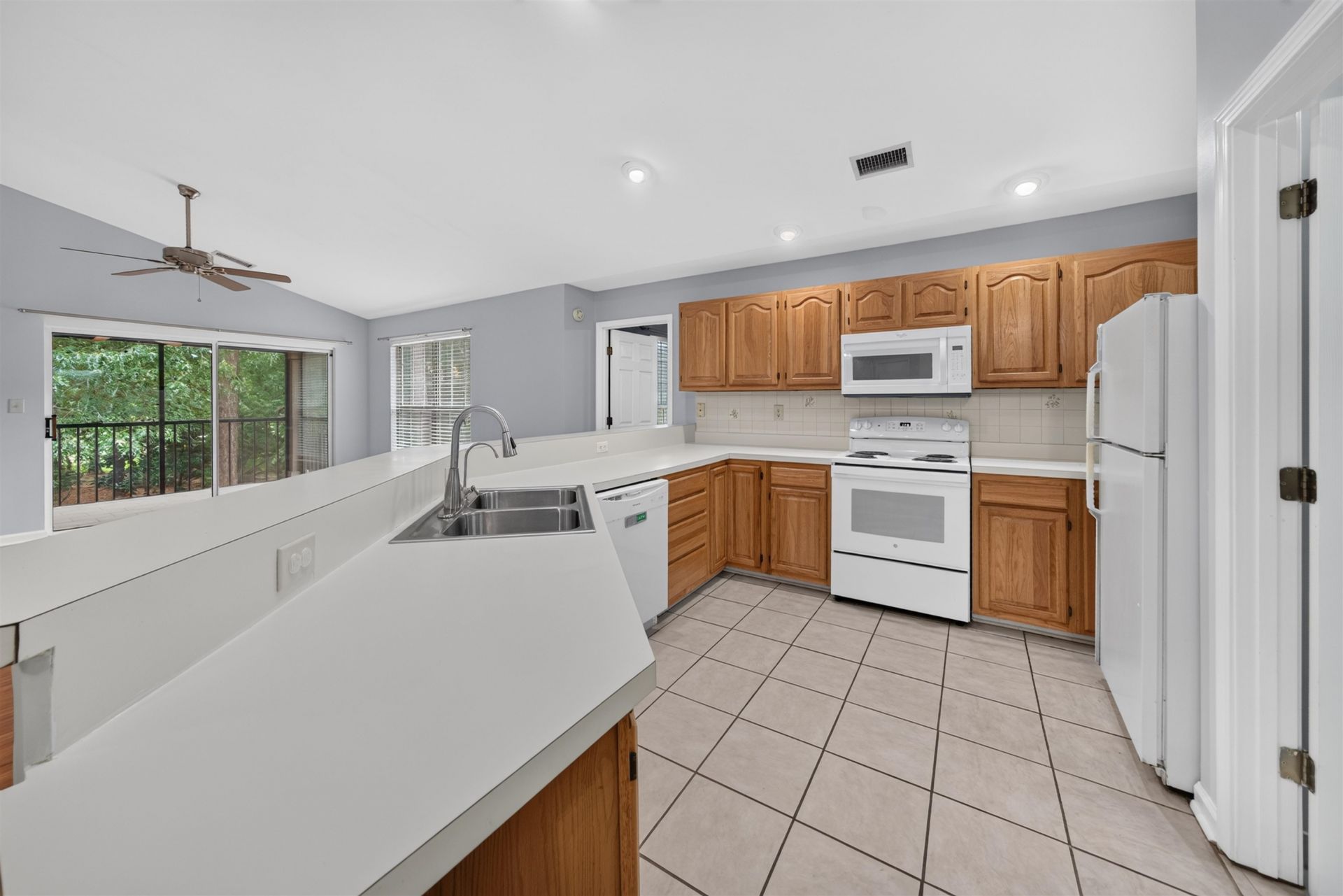 208 Pipers Ln.  Photo 21