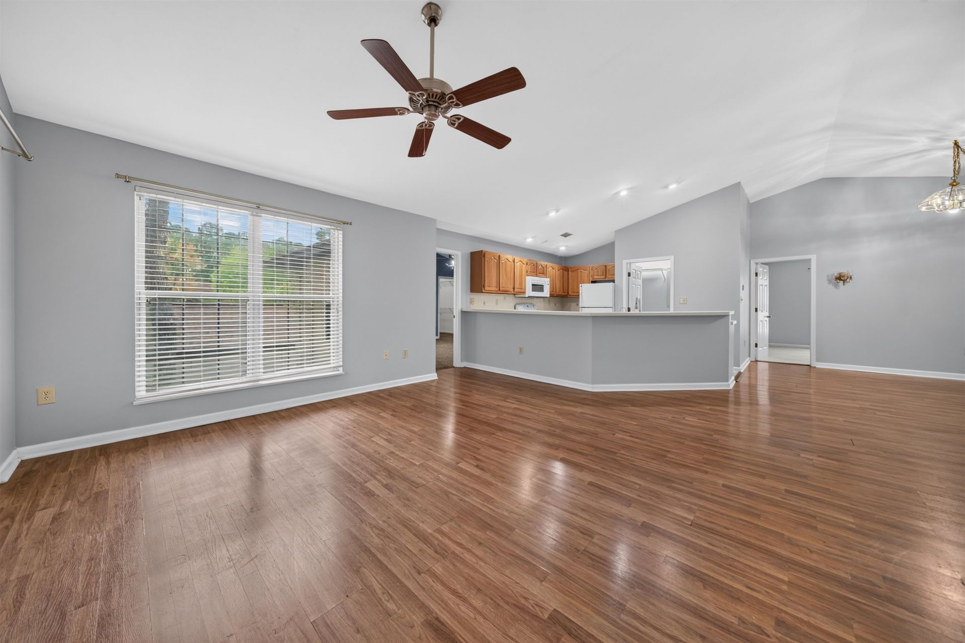 208 Pipers Ln.  Photo 36