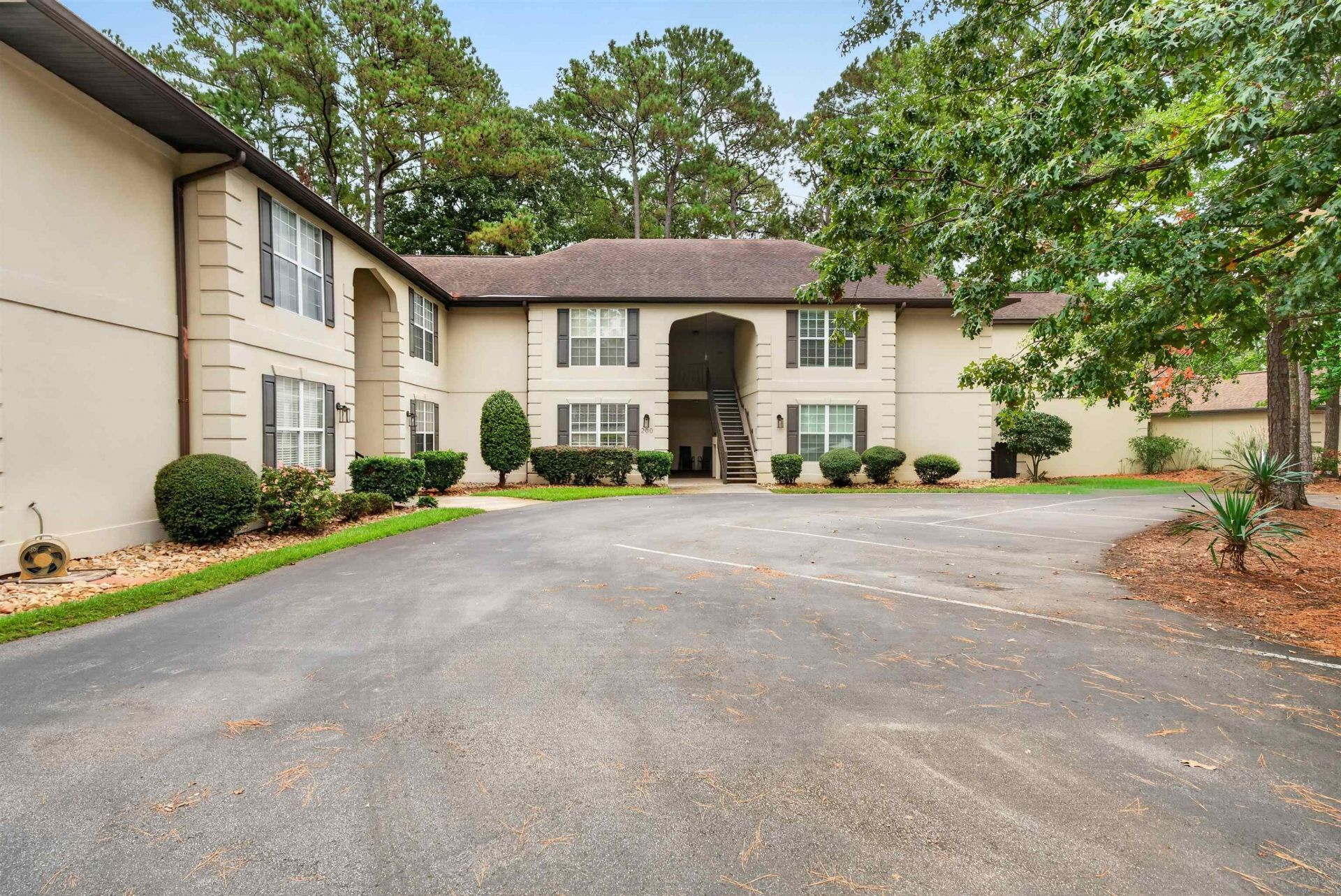 208 Pipers Ln.  Photo 47