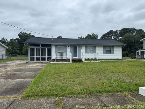 680 Newport Road, Fayetteville, NC 28314