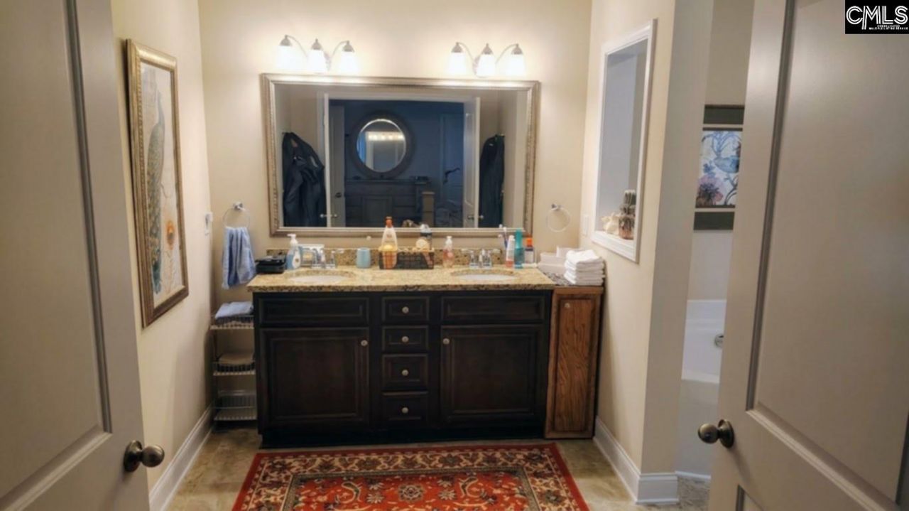 48 Rugar Drive Photo 13