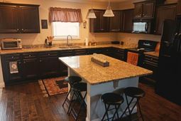 48 Rugar Drive photo 4