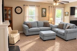 48 Rugar Drive photo 4