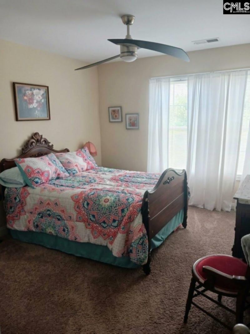48 Rugar Drive Photo 6