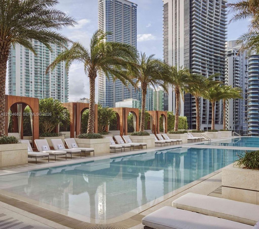 801 S Miami Ave , Unit 4405, Miami, FL 33130 Photo