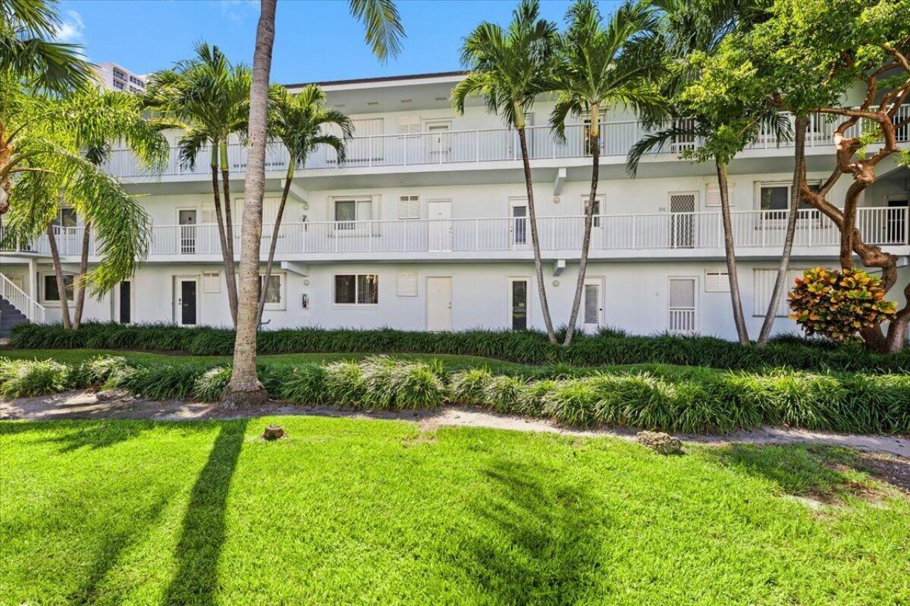 2700 Banyan Road, Unit c 3, Boca Raton, FL 33432 Photo