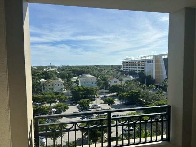 550 Okeechobee Boulevard, Unit 725, West Palm Beach, FL 33401 Photo