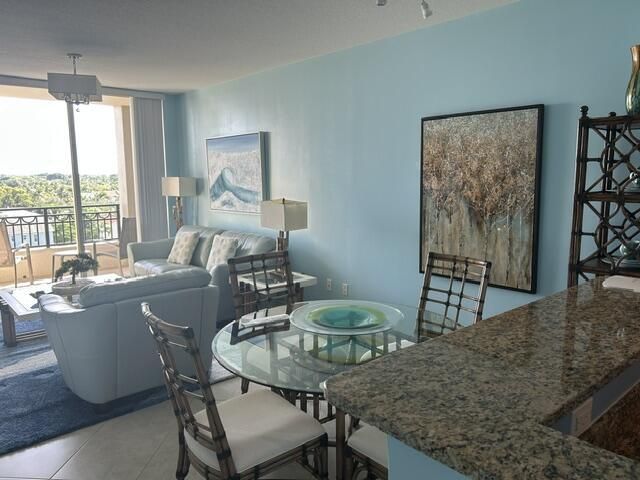 550 Okeechobee Boulevard, Unit 725, West Palm Beach, FL 33401 Photo