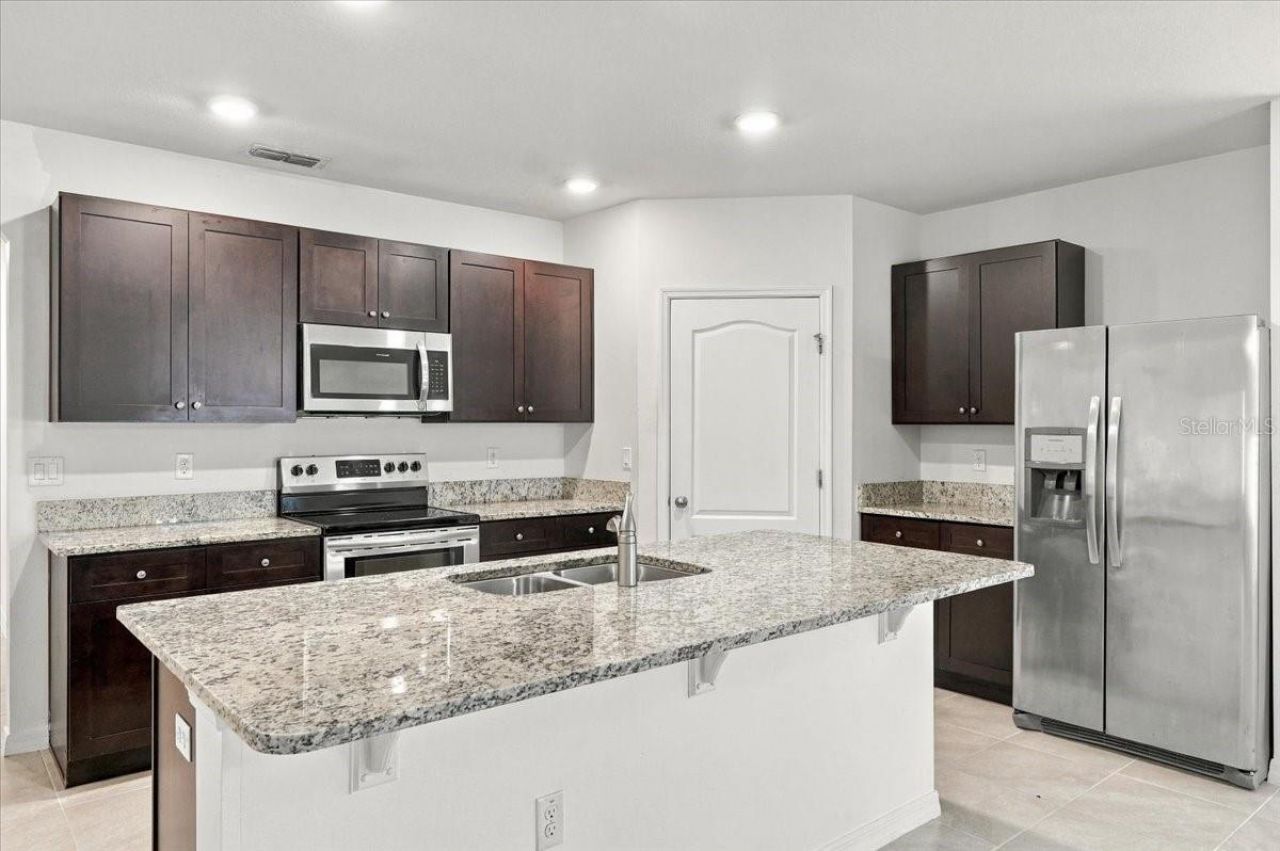 261 St Thomas Drive , Mulberry, FL 33860 Photo
