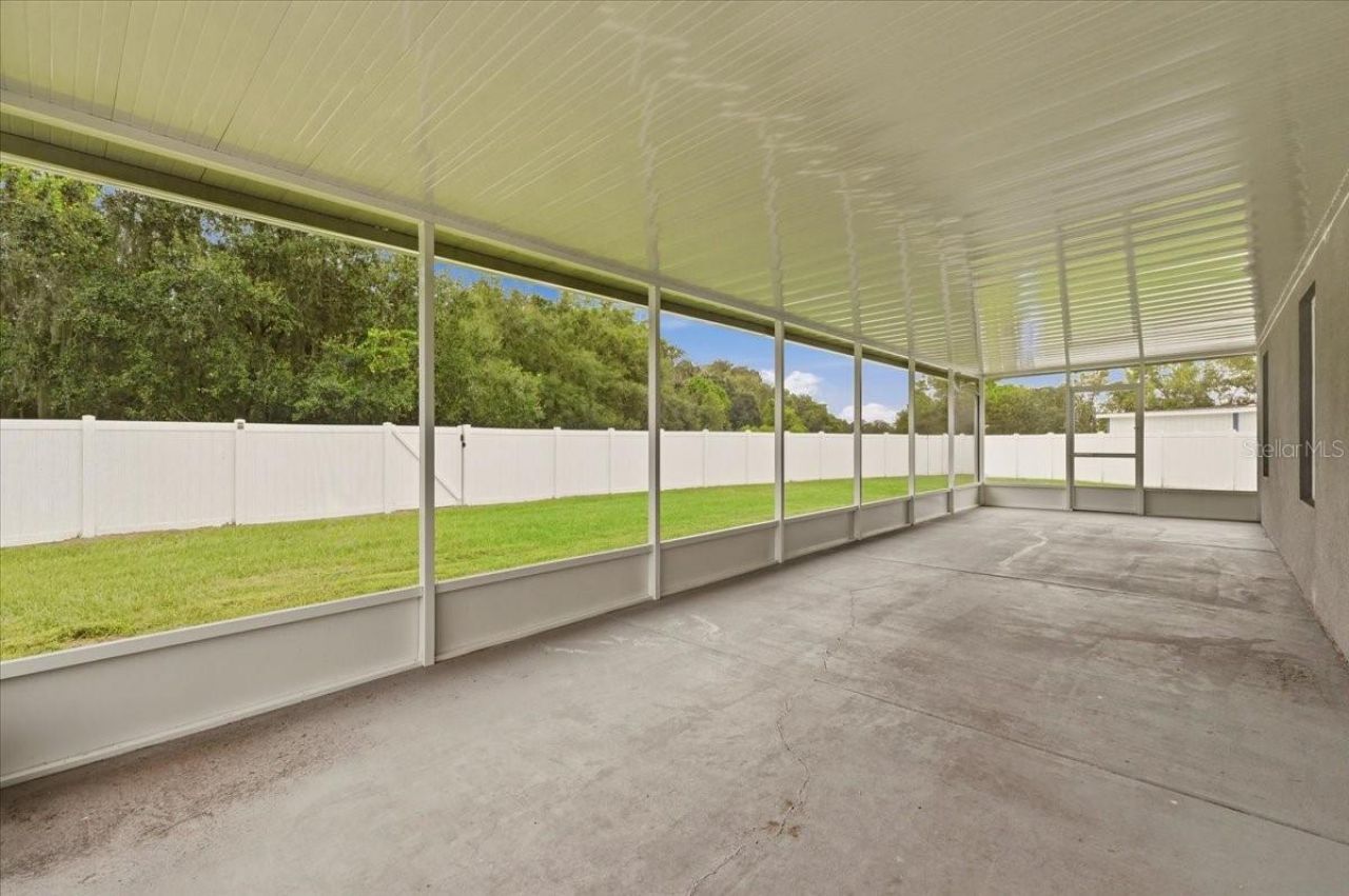 261 St Thomas Drive , Mulberry, FL 33860 Photo