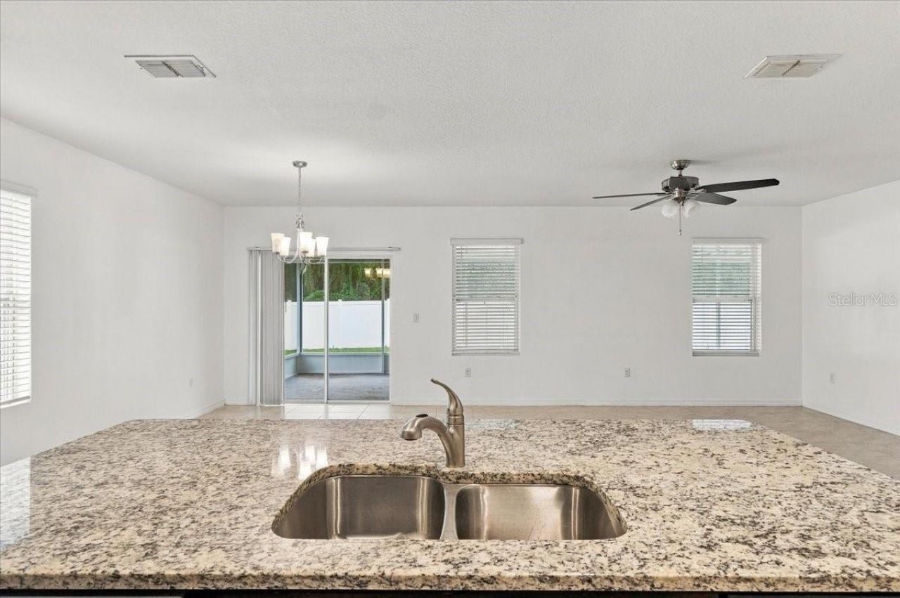 261 St Thomas Drive , Mulberry, FL 33860 Photo