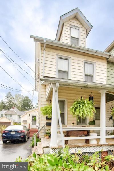 26 CENTRAL AVENUE, BERWYN, PA 19312